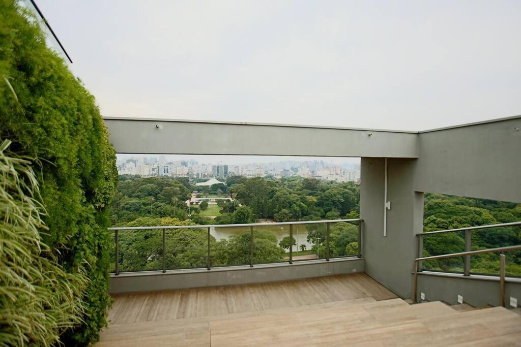 Apto Frente Parque Com Vista E Piscina Порту Алегри Екстериор снимка