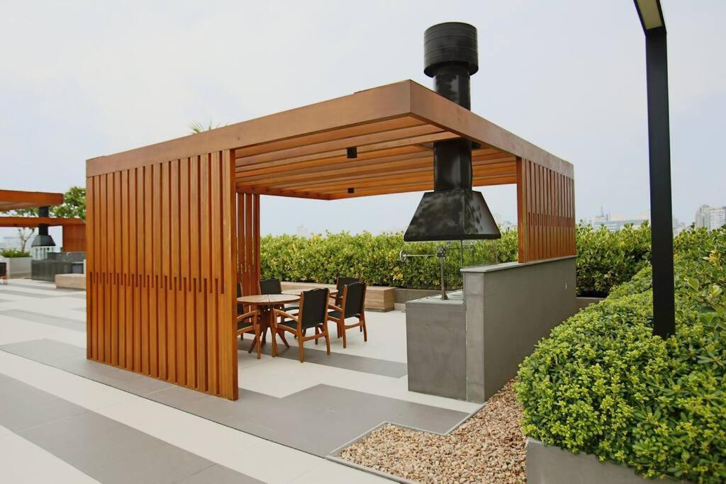 Apto Frente Parque Com Vista E Piscina Порту Алегри Екстериор снимка